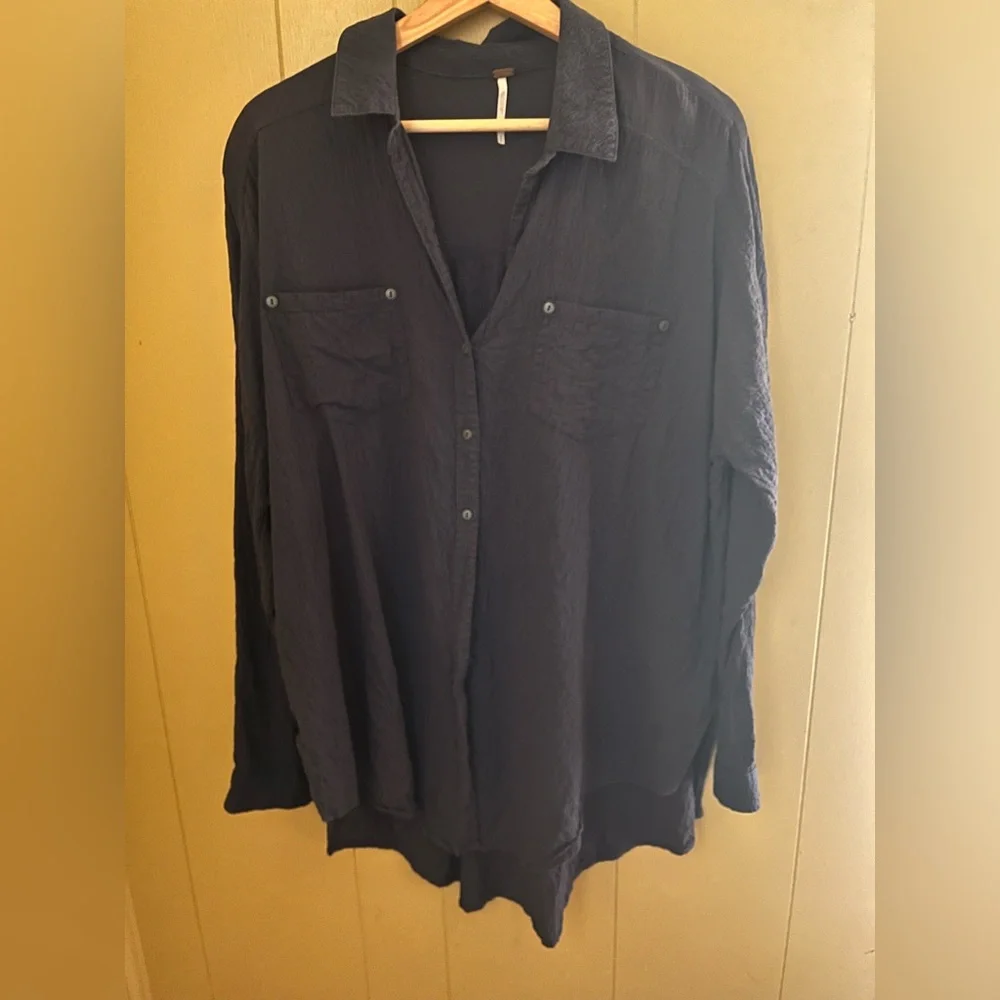 Free People Summer Daydream Gauzy Buttondown Shirt Charcoal Gray Small
